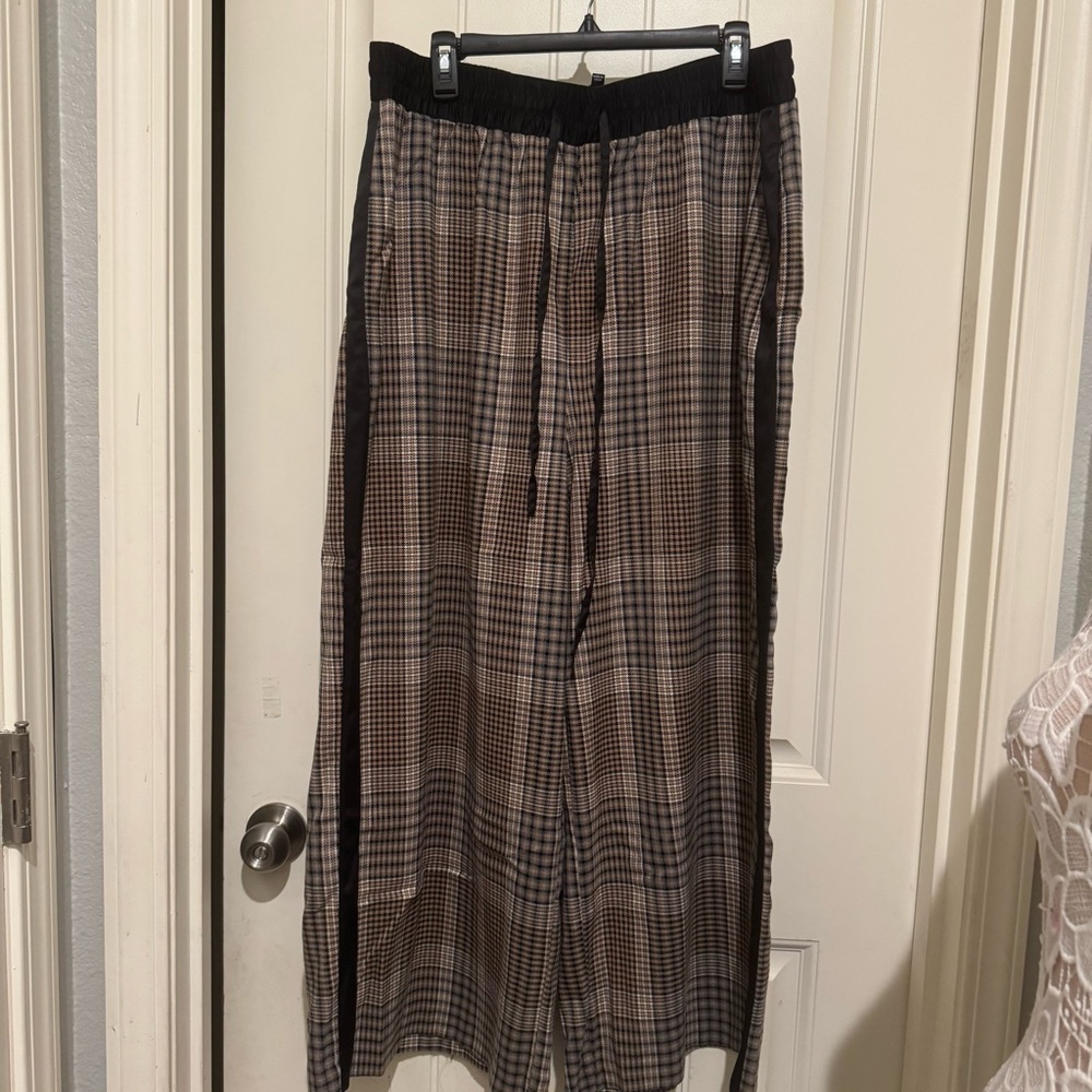 Nina Parker pants